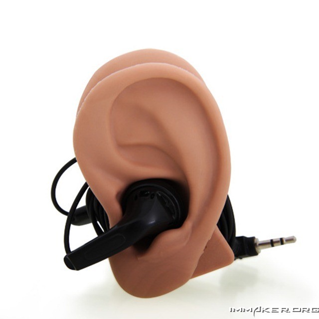 1093_image2_eartidy_with_ear_phones_500.jpg
