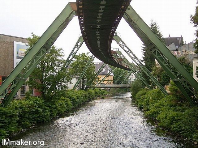 Schwebebahn-2