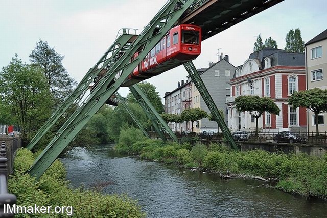 Schwebebahn-4