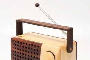 Poketo Wooden Radio ɰľ