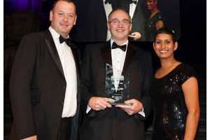 Delcam ܲ Clive Martell ٻ2012Ӣ CEO of the Year